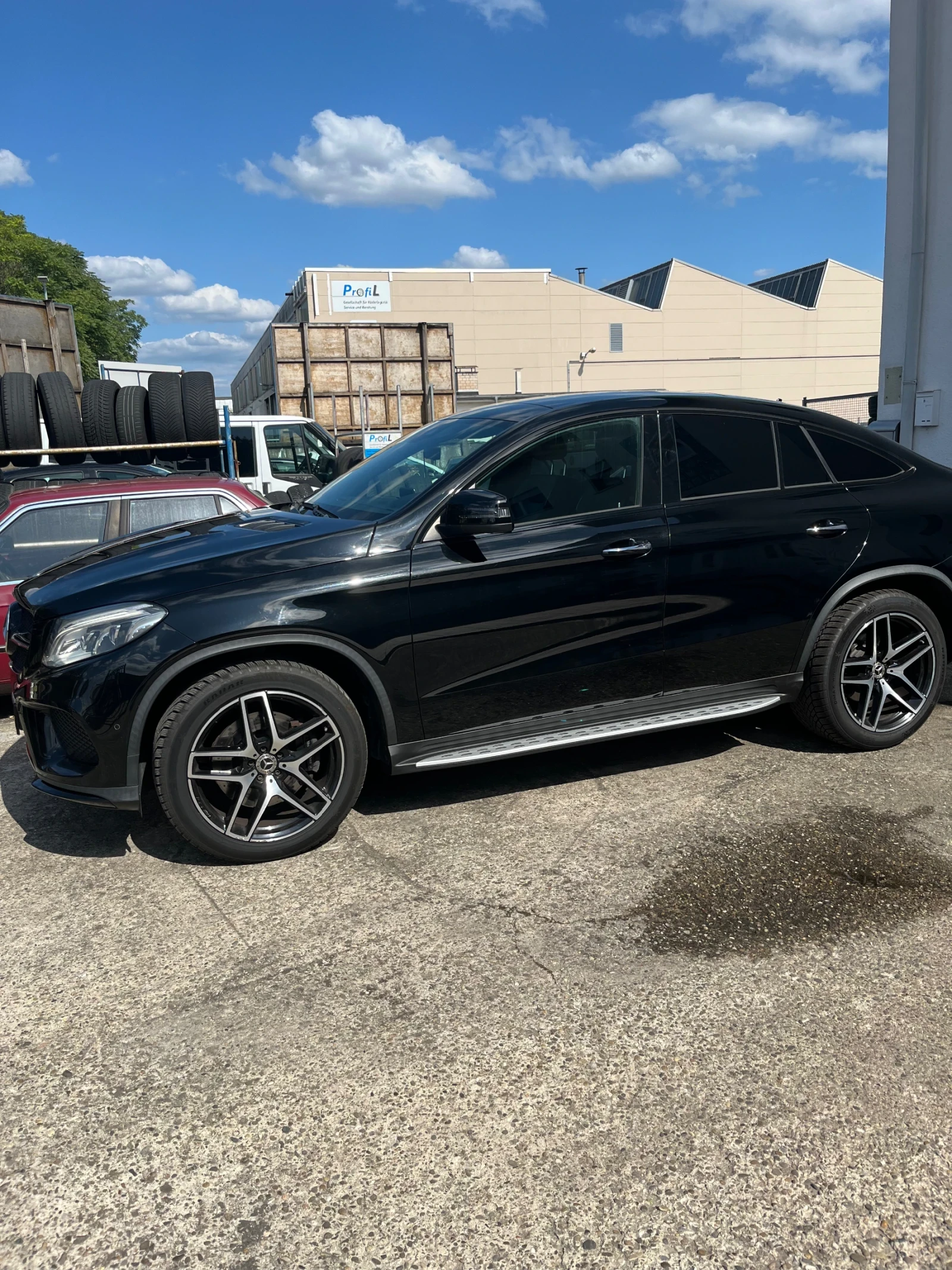 Mercedes-Benz GLE 400 Coupe, снимка 2 - Автомобили и джипове - 55637024