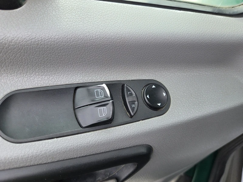 Mercedes-Benz Sprinter 315 CDI, Пътнически, 8 местен, Клима, снимка 12 - Бусове и автобуси - 53285376