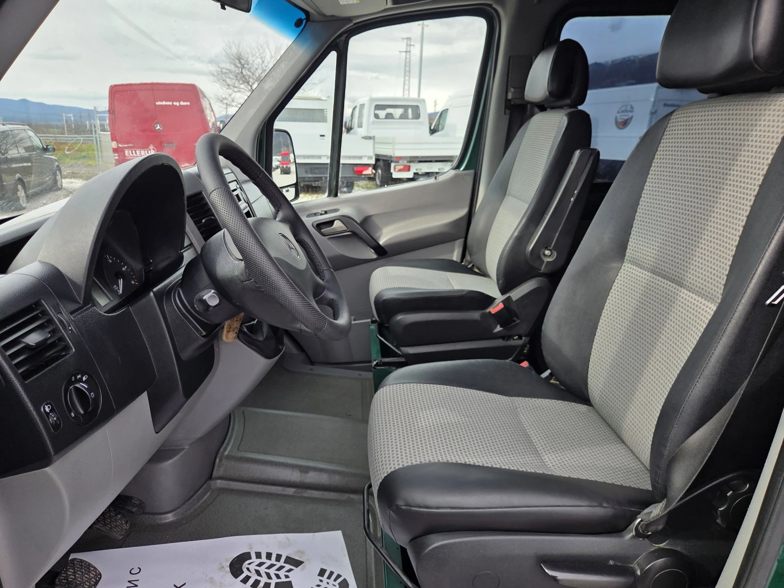 Mercedes-Benz Sprinter 315 CDI, Пътнически, 8 местен, Клима - изображение 9