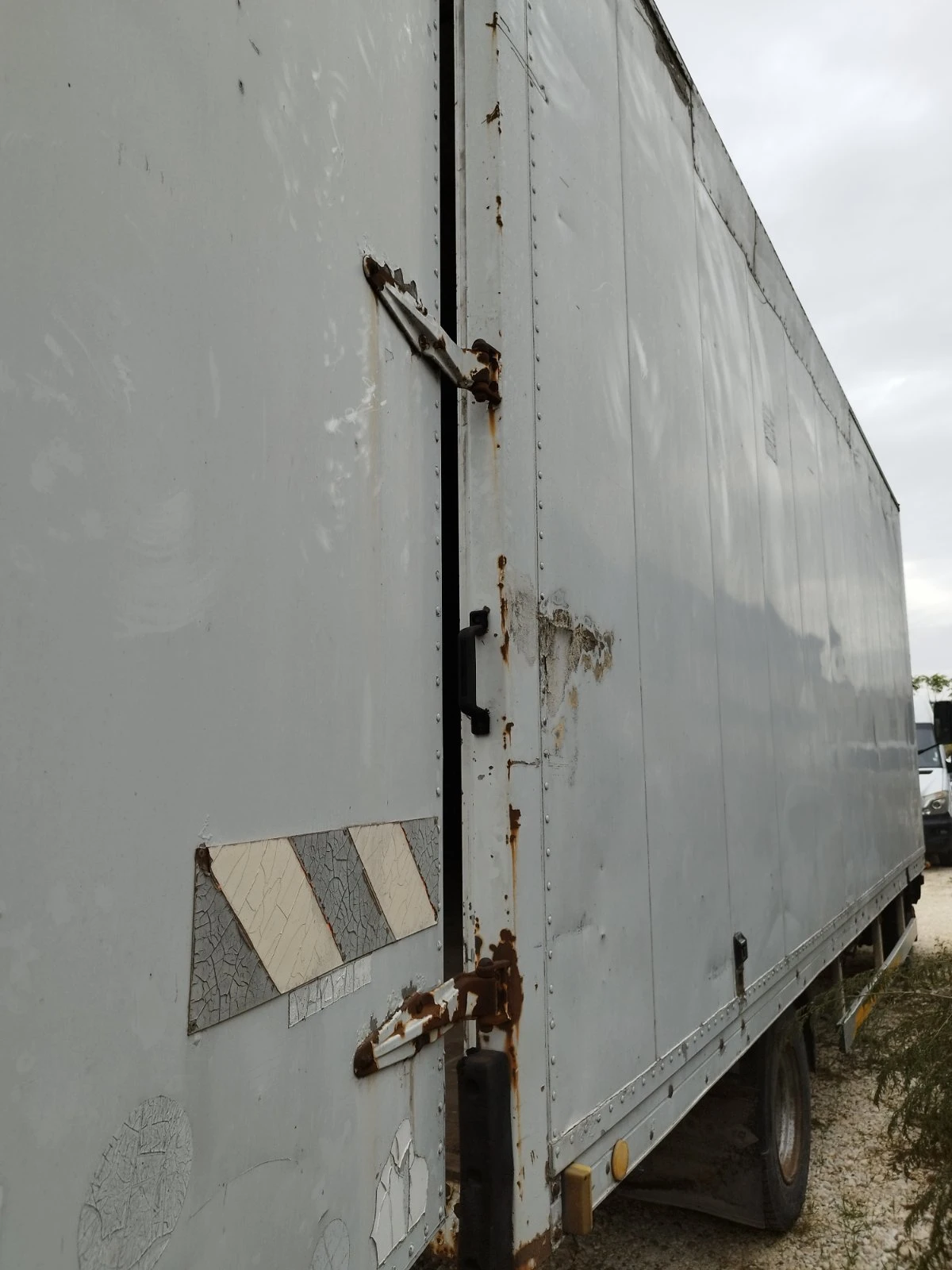 Mercedes-Benz 814 2 | Mobile.bg   4