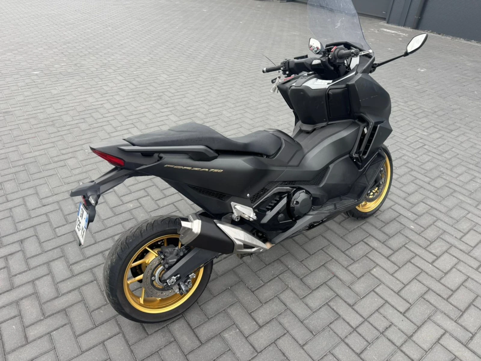 Honda Forza GOLD EDITION, снимка 2 - Мотоциклети и мототехника - 54310373