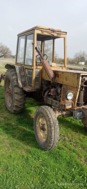 Трактор Болгар ТК 80, снимка 5 - Селскостопанска техника - 44993961