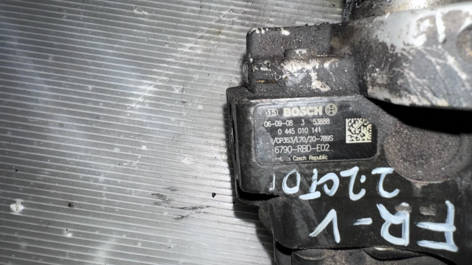 ����� �� ������ �������� (���) �� Honda Fr-v - 0445010141 | Mobile.bg � ����������� 2