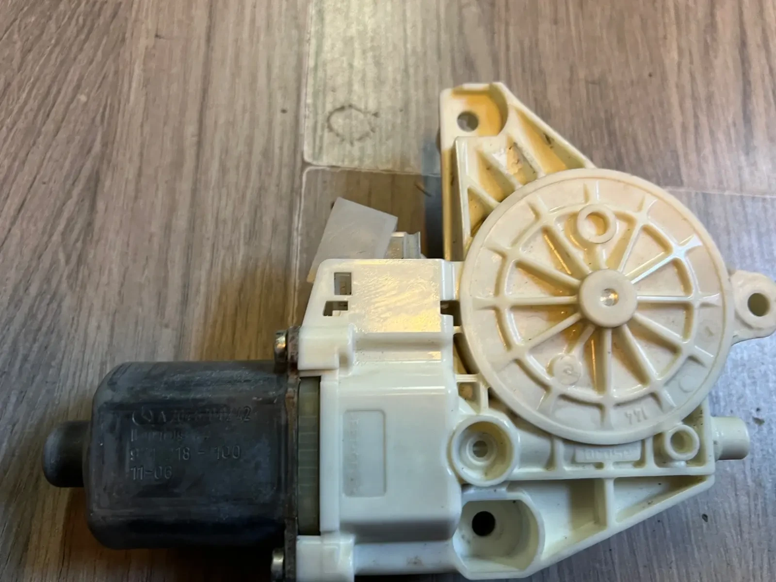 A2048200242 ��. ����� �� ������ ������ �����  ����� Mercedes C-Class W204   | Mobile.bg � ����������� 1