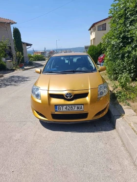 Toyota Auris, снимка 1