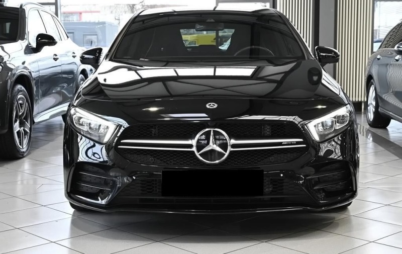 Mercedes-Benz A 35 *35*AMG*4M*DISTRONIC*LED*, снимка 2 - Автомобили и джипове - 45095522