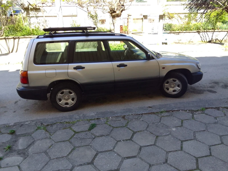 Subaru Forester, снимка 7 - Автомобили и джипове - 46281560