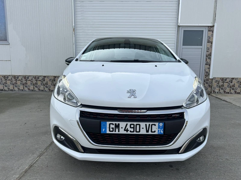 Peugeot 208 1.2e-THP GT-Line , снимка 2 - Автомобили и джипове - 48015231