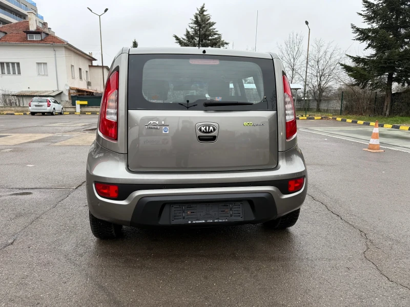 Kia Soul 1.6/140кс/6скорости/Full/CH, снимка 5 - Автомобили и джипове - 48232261