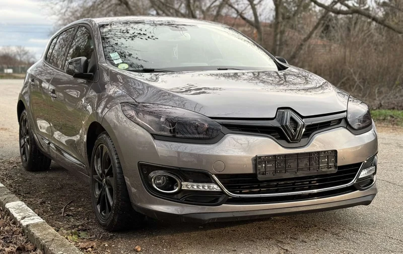 Renault Megane, снимка 2 - Автомобили и джипове - 48483713