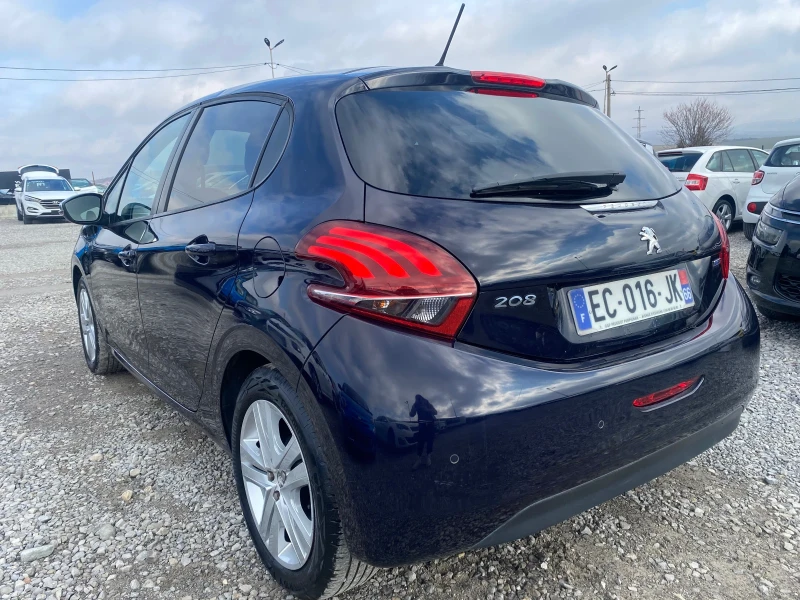 Peugeot 208 1.2i 82HP Evro6B 90388km SERVICE BOOK , снимка 10 - Автомобили и джипове - 49386823