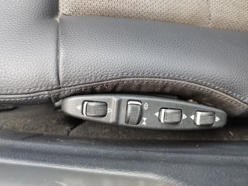 Mercedes-Benz E 350 3.0 CDI 4 Matic EURO 5A, снимка 15 - Автомобили и джипове - 50258845