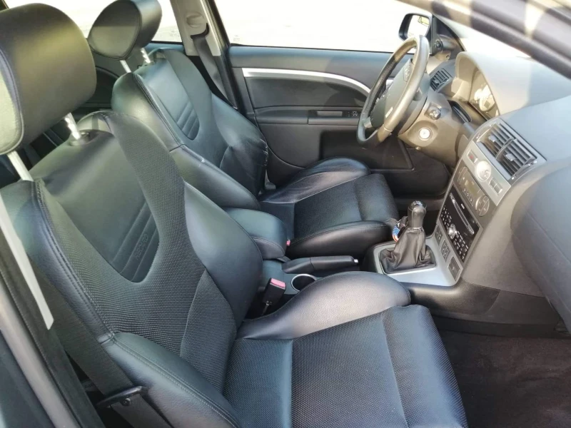 Ford Mondeo St 220, снимка 8 - Автомобили и джипове - 52175067