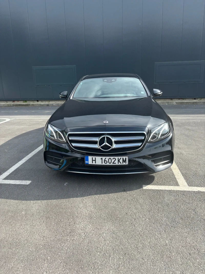 Mercedes-Benz E 220, снимка 2 - Автомобили и джипове - 52584884