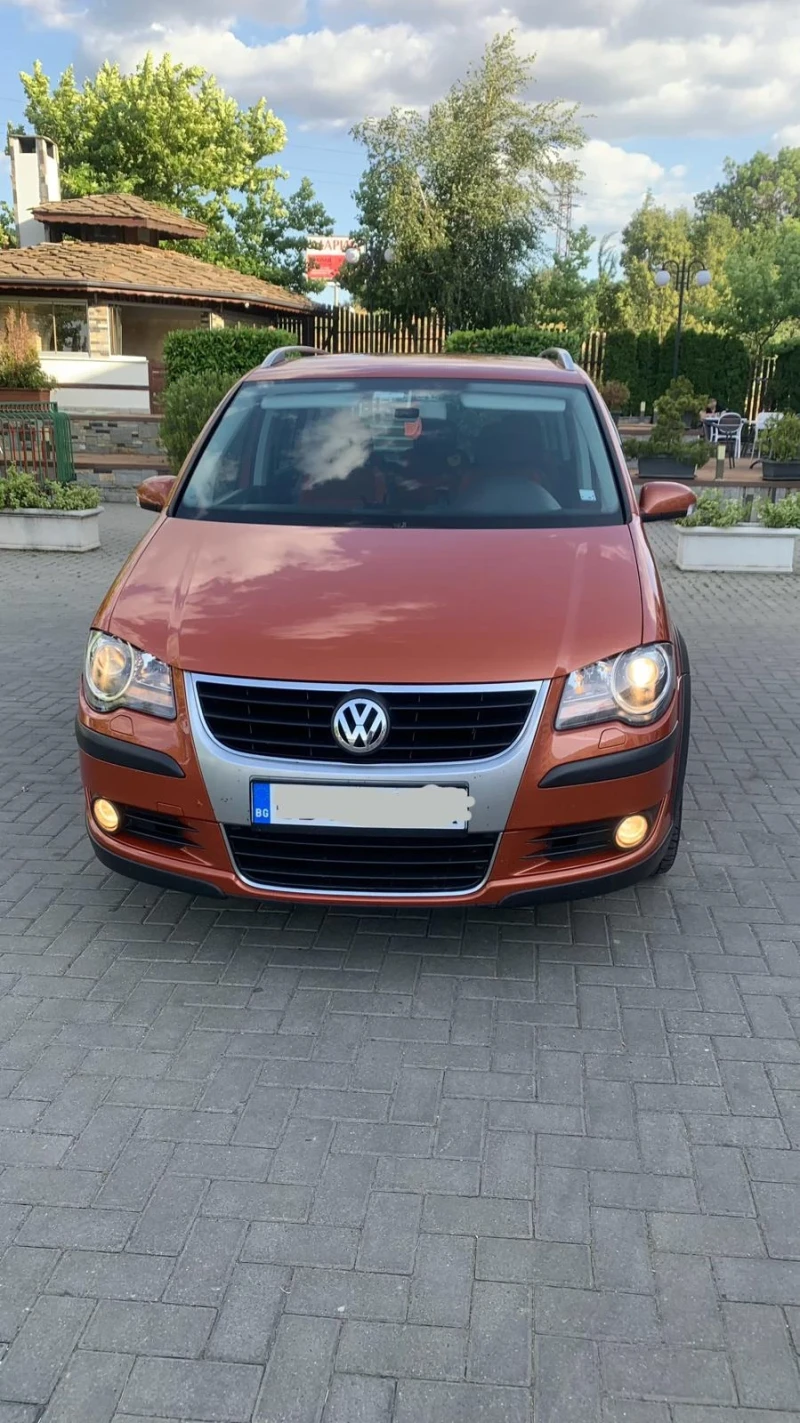 VW Touran Cros touran 2.0tdi, снимка 4 - Автомобили и джипове - 52423211