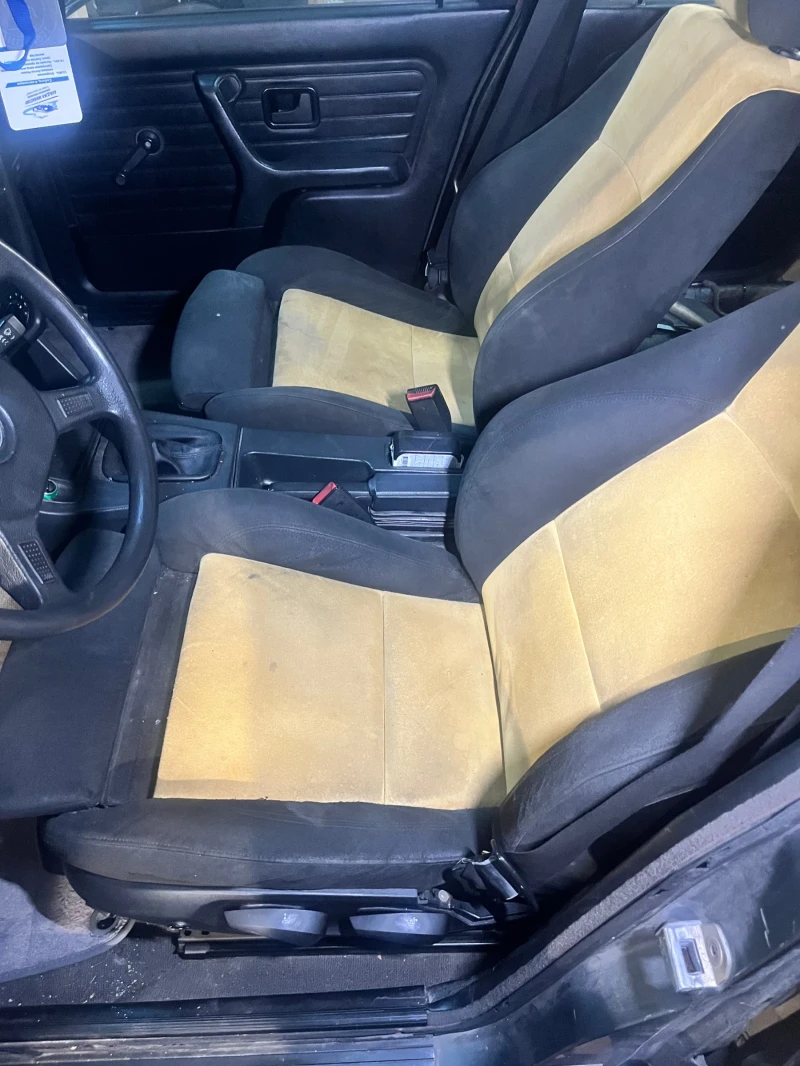 BMW 318 316 / 1.8is, снимка 10 - Автомобили и джипове - 52859833