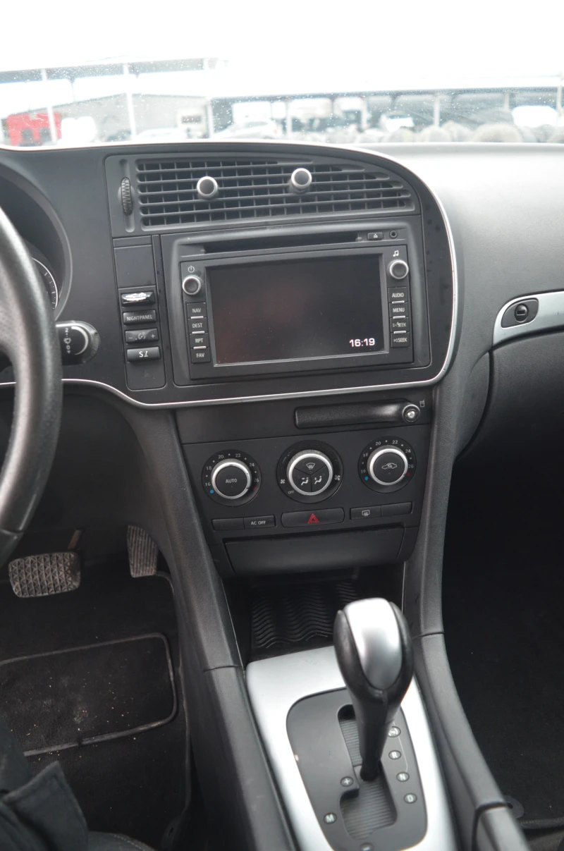 Saab 9-3 1.9 , снимка 8 - Автомобили и джипове - 53044618