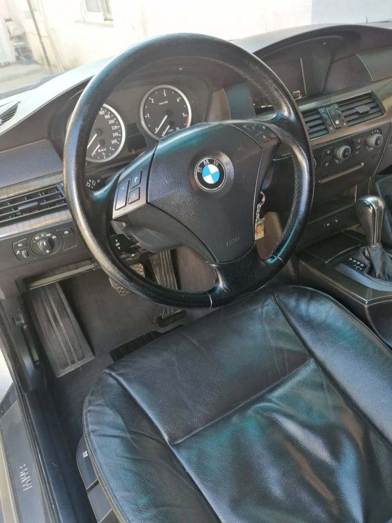 BMW 530, снимка 10 - Автомобили и джипове - 53099773