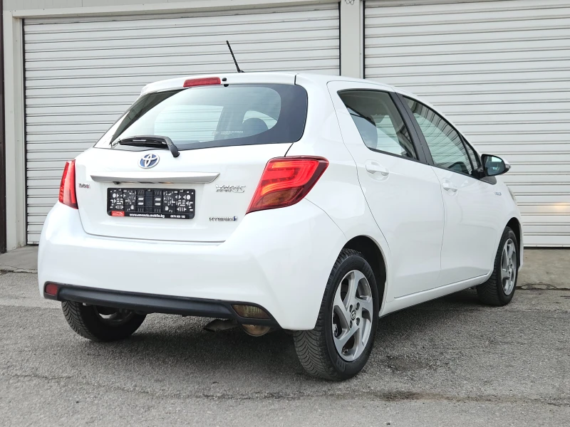 Toyota Yaris 1.5HYBRID/AVTOMAT/КАМЕРА/NAVI/БЛУТУТ/EURO 6B/ТОП, снимка 3 - Автомобили и джипове - 53417482