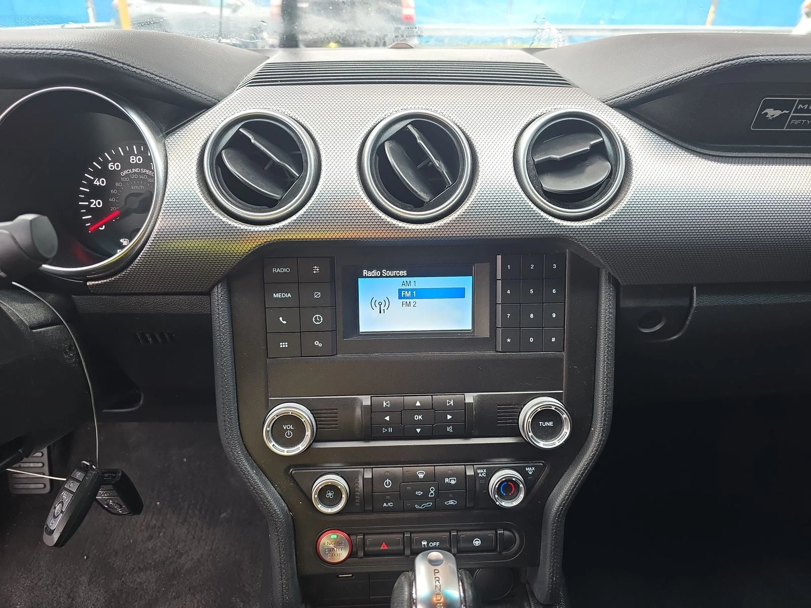Ford Mustang 5.0* GT* ПОДГРЕВ* КАМЕРА* КЕЙЛЕС*  - изображение 10