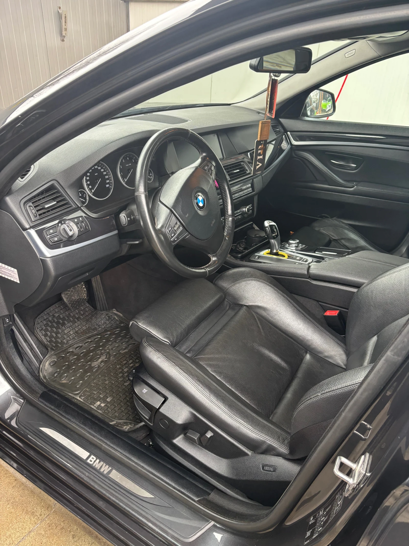 BMW 523 523 3000куб 204коня  - изображение 5