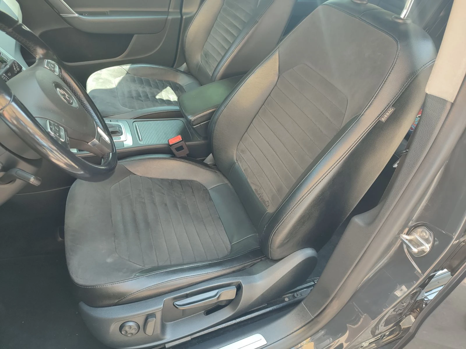 VW Passat 2.0TDI DSG Автомат Кожа - изображение 9