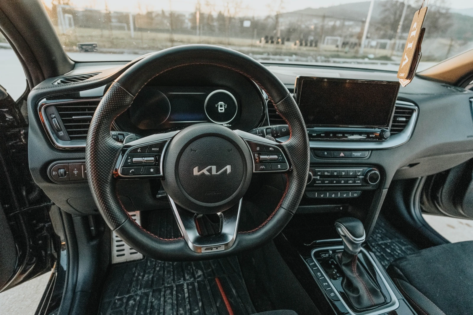 Kia Pro ceed GT, снимка 14 - Автомобили и джипове - 53587233