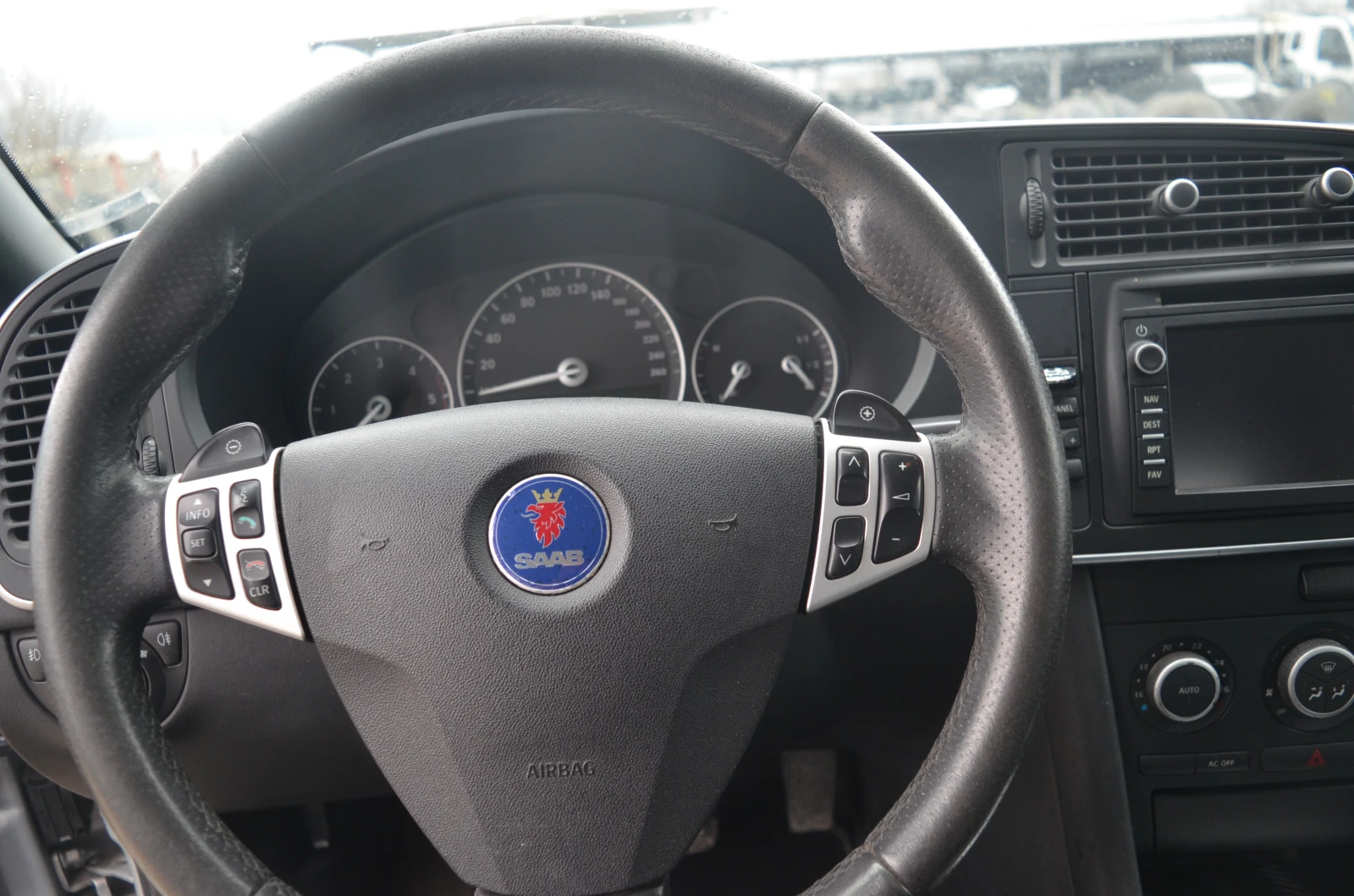 Saab 9-3 1.9  - изображение 6