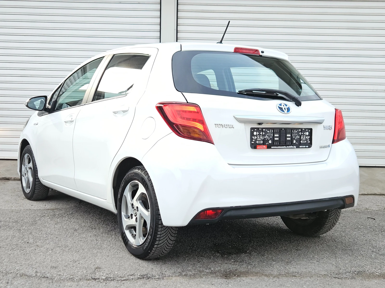 Toyota Yaris 1.5HYBRID/AVTOMAT/������/NAVI/������/EURO 6B/��� | Mobile.bg � ����������� 5