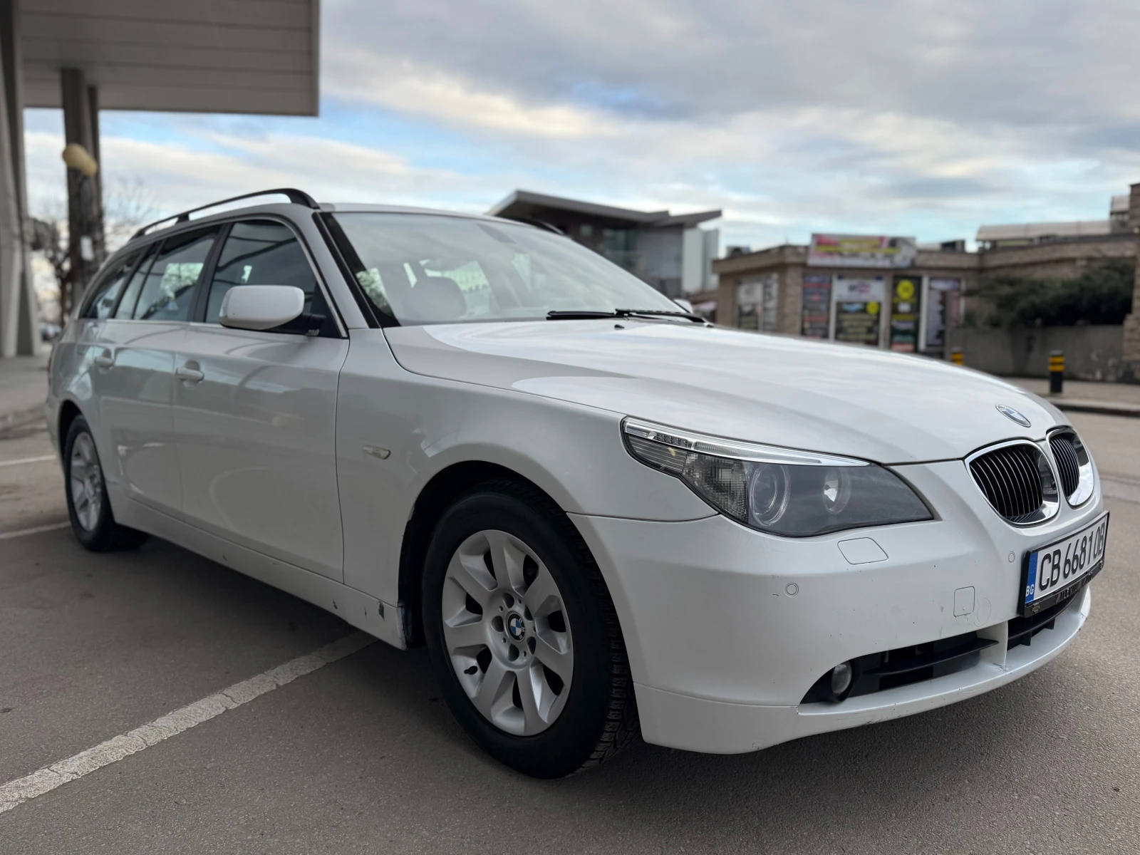 BMW 525 D 163к.с. Автоматик/Подгрев - изображение 6