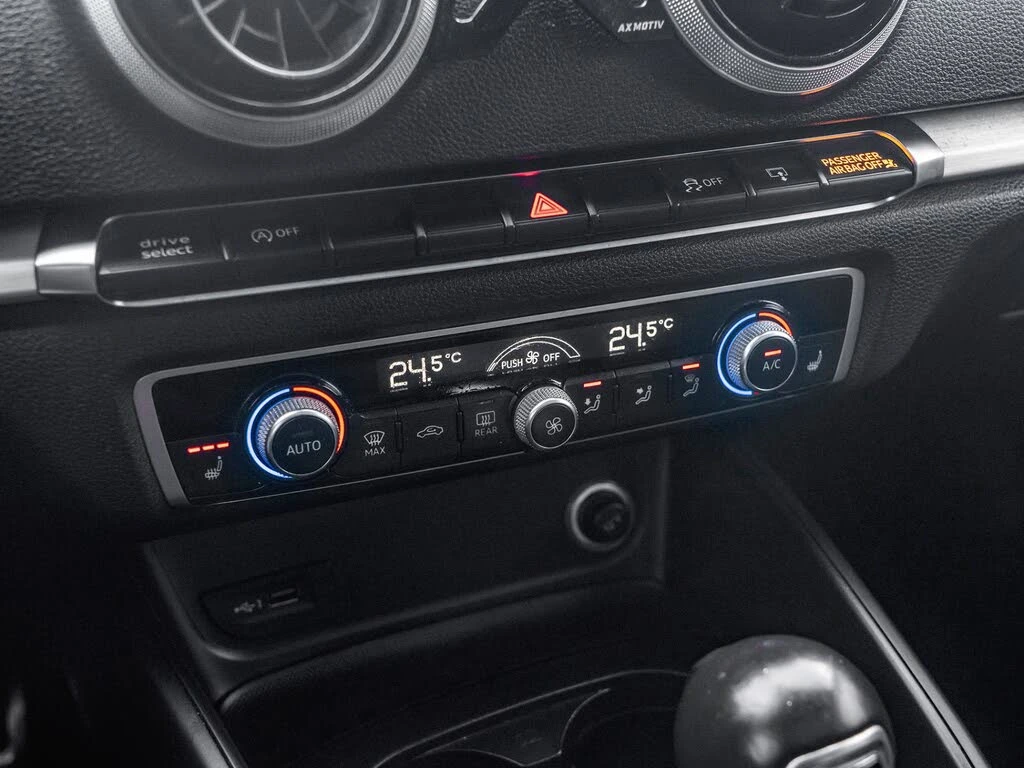 Audi S3 FACELIFT* ПОДГРЕВ* КАМЕРА* ШИБИДАХ* КЕЙЛЕС, снимка 12 - Автомобили и джипове - 54085102