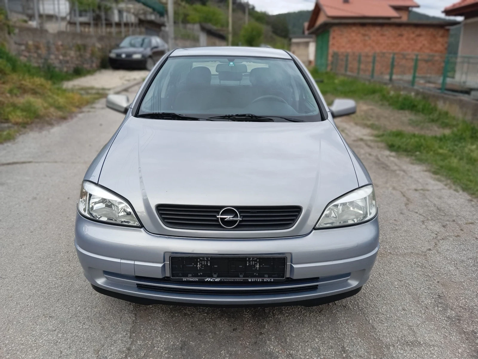 Opel Astra 1.6i 84к.с.