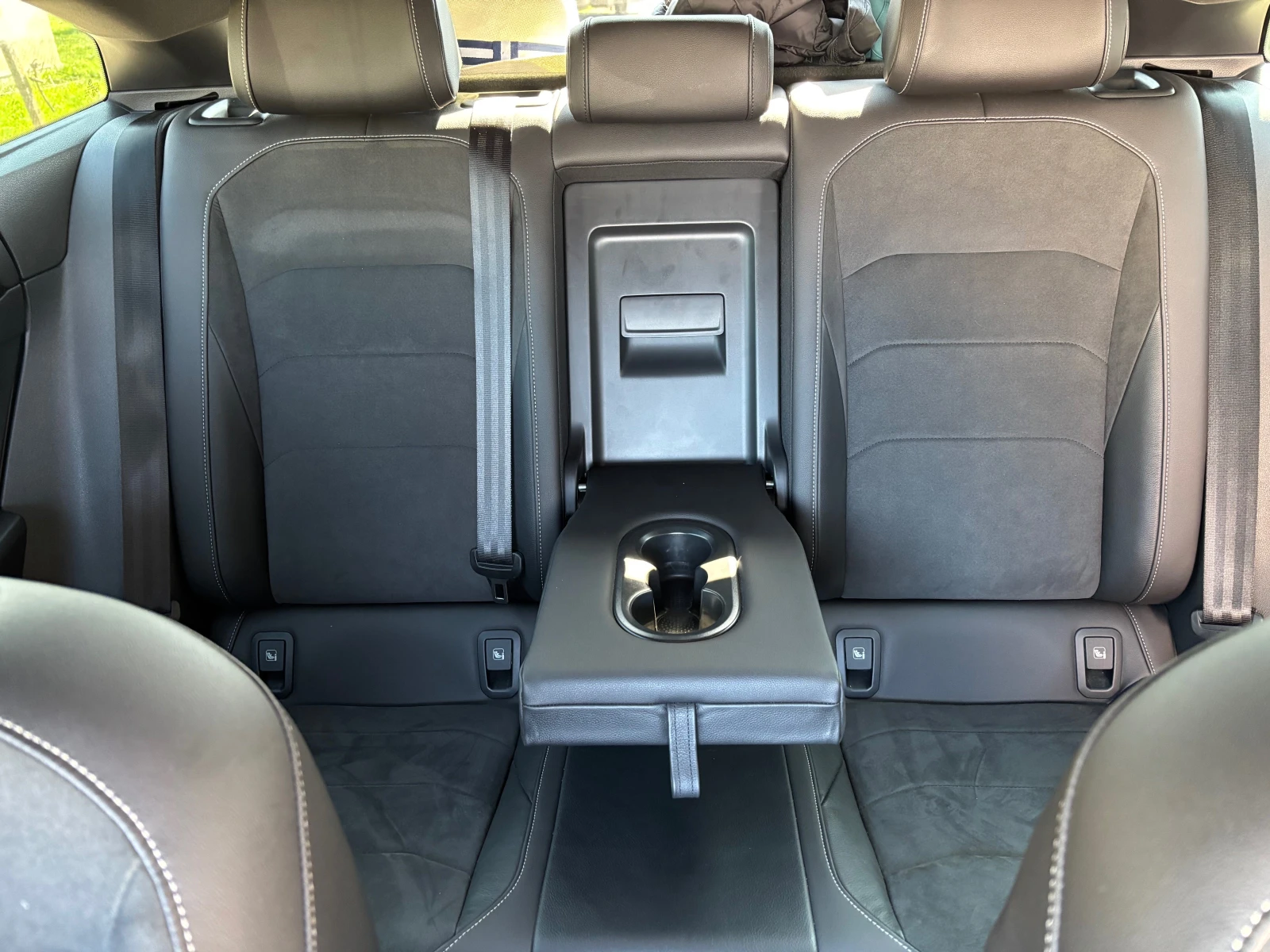 VW Arteon 4 MOTION R Line , снимка 13 - Автомобили и джипове - 54543204