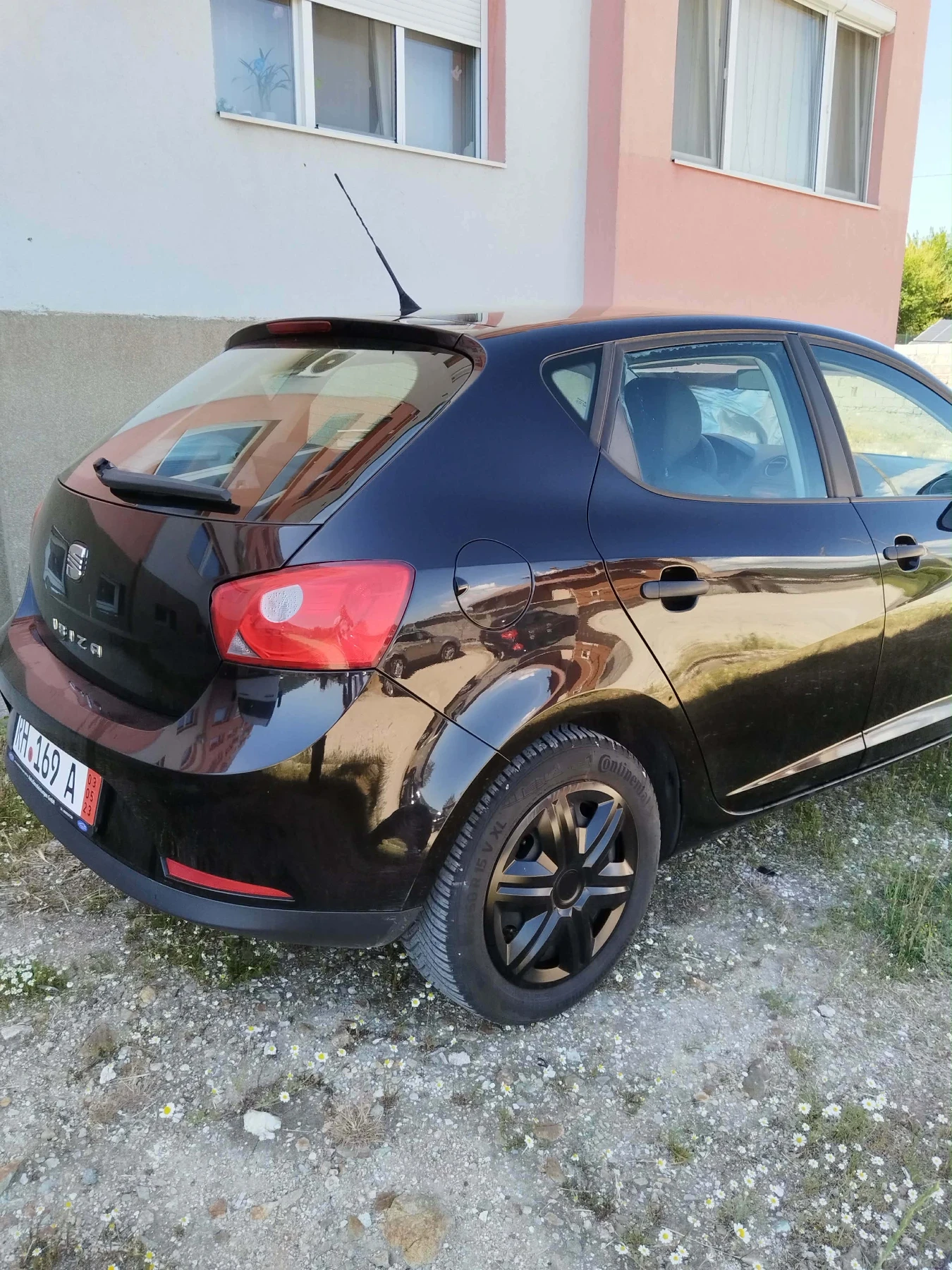 Seat Ibiza, снимка 3 - Автомобили и джипове - 54555313