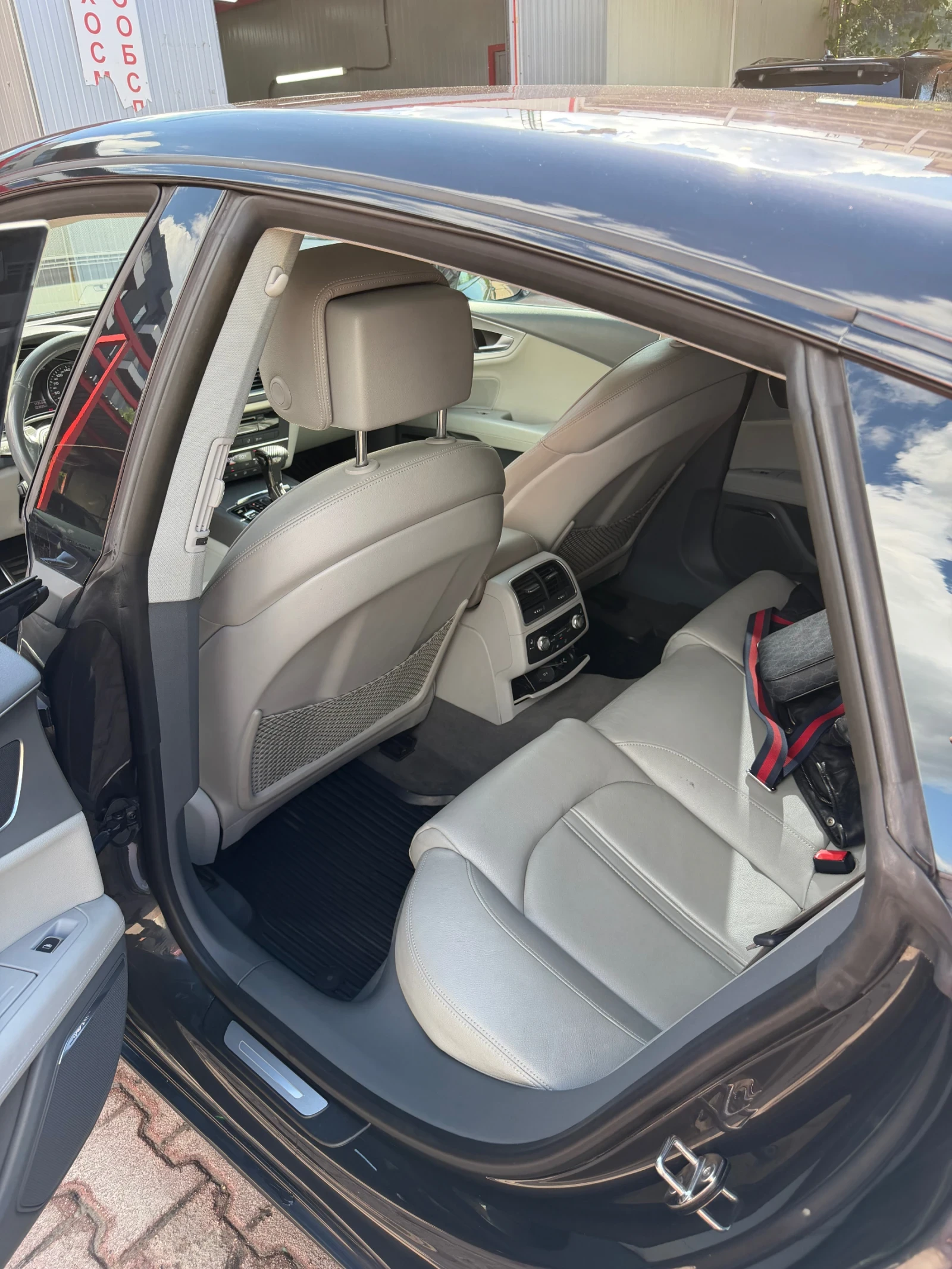 Audi A7, снимка 11 - Автомобили и джипове - 54961566