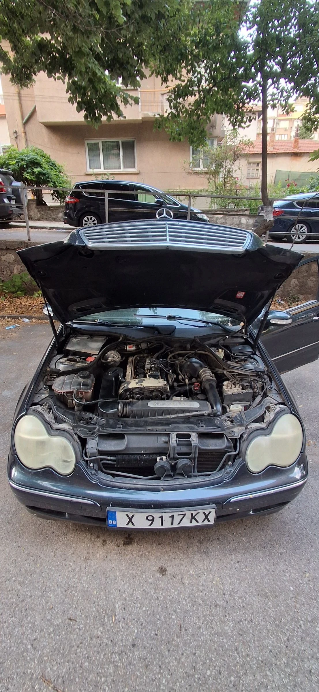Mercedes-Benz C 200 C200 Kompressor, снимка 7 - Автомобили и джипове - 55252192