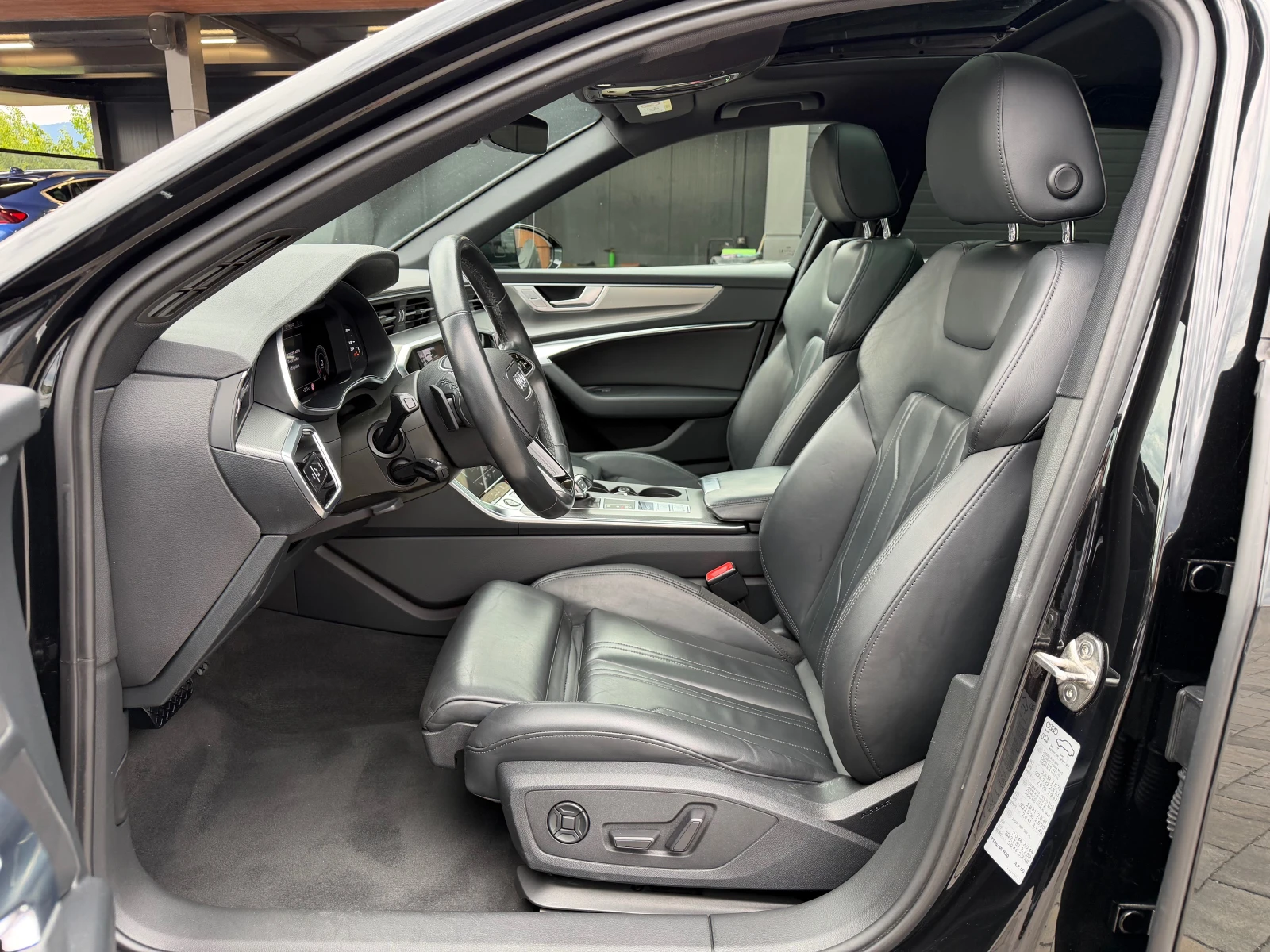 Audi A6 50TDI #PANO#DISTR#KeyLess#HUD#PODGREV#CAM#MEMORY#, снимка 8 - Автомобили и джипове - 55409406