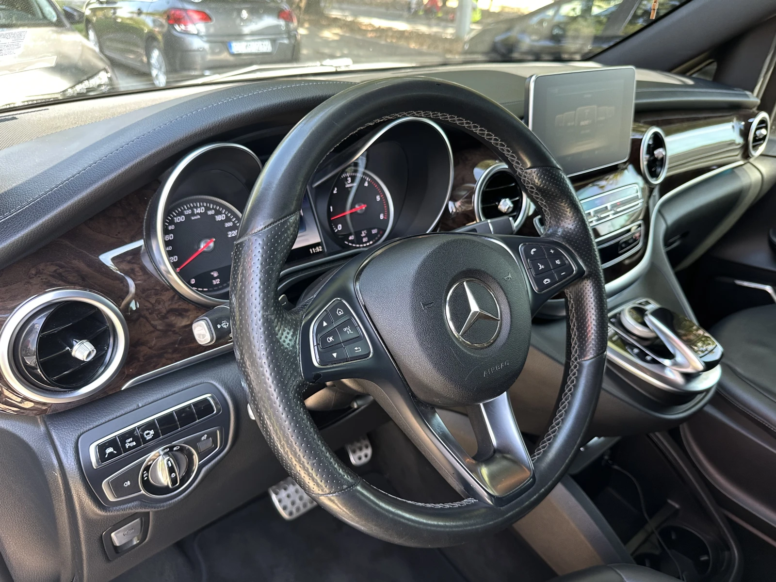 Mercedes-Benz Vaneo d 7+ 1 ����� Burmester 360 | Mobile.bg � ����������� 15
