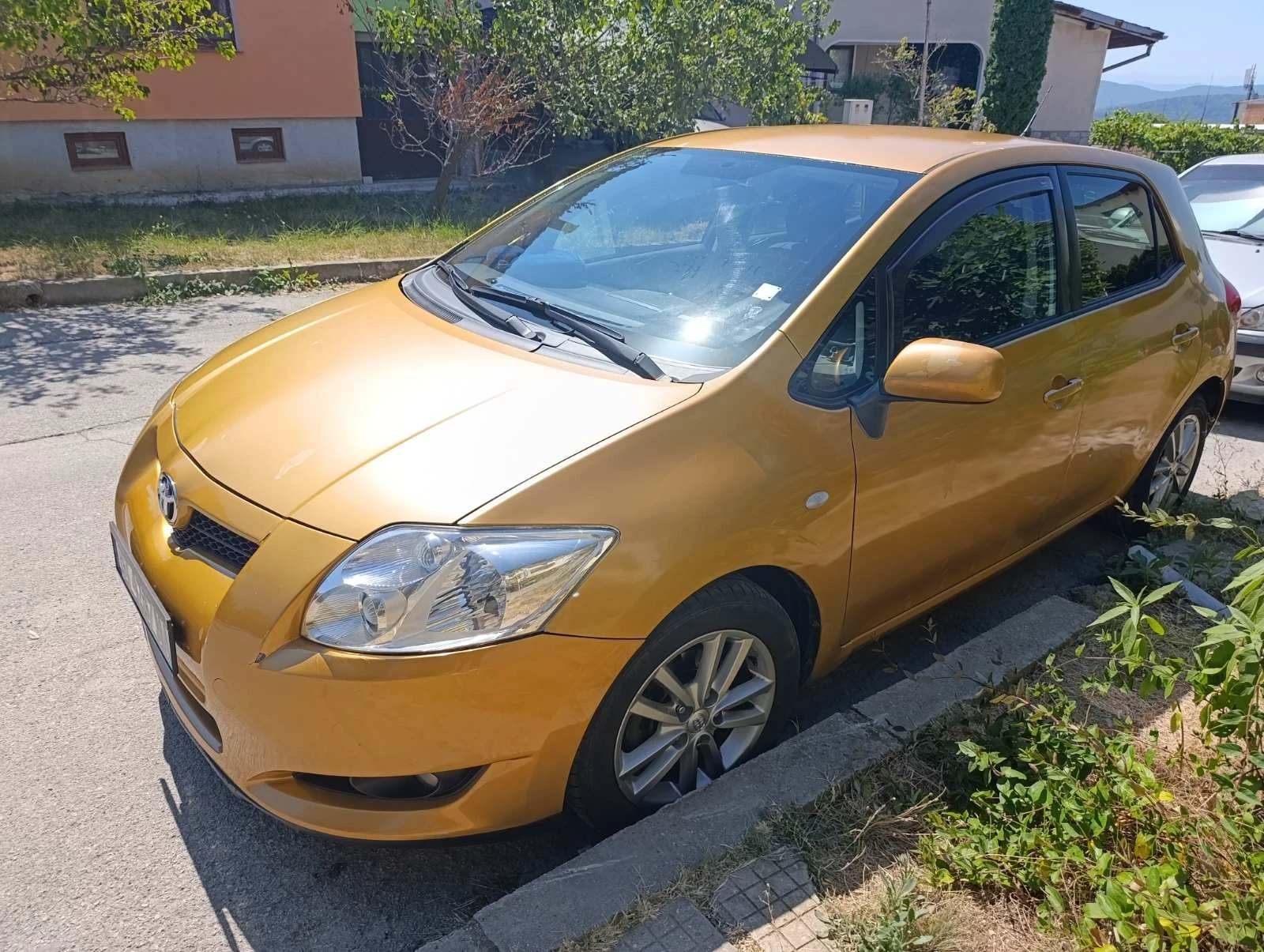 Toyota Auris, снимка 4 - Автомобили и джипове - 55841468