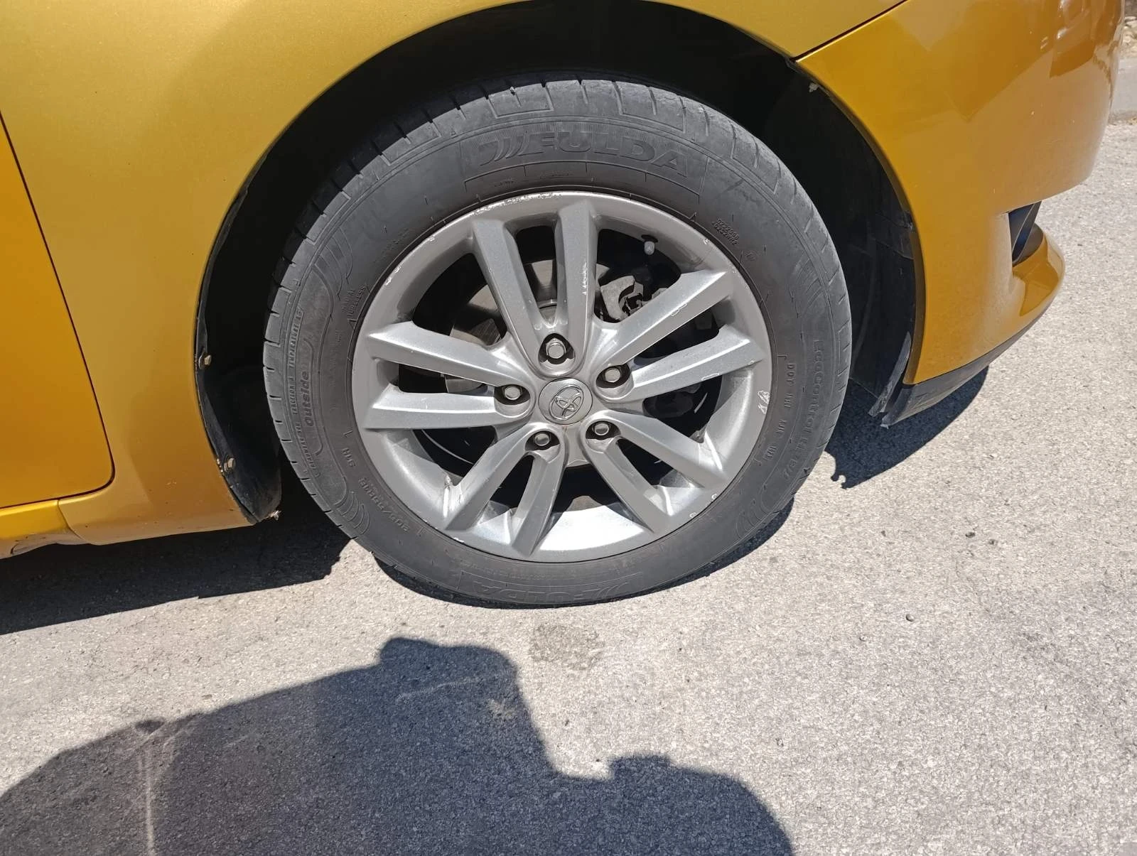 Toyota Auris, снимка 5 - Автомобили и джипове - 55841468