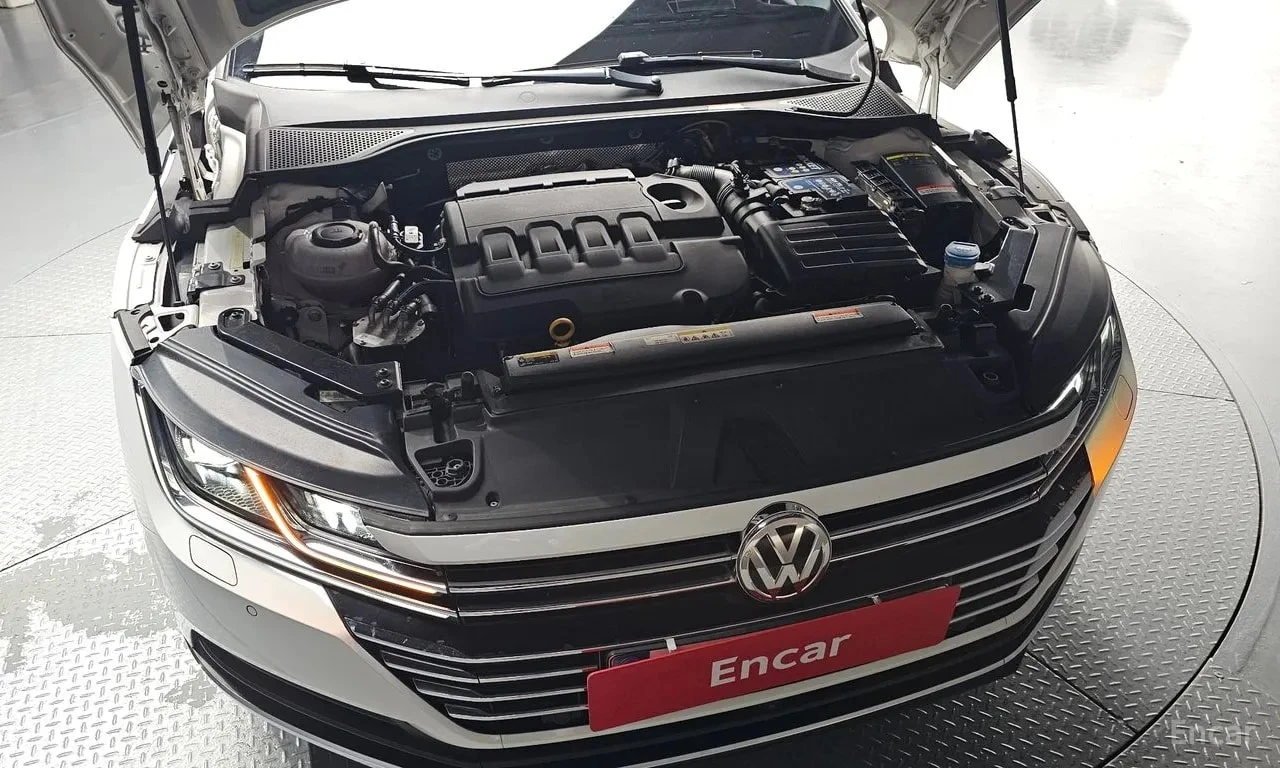 VW Arteon  R LIINE 4Motion / СЕРТИФИКАТ ЗА ОТЛИЧНО КАЧЕСТВО , снимка 6 - Автомобили и джипове - 55924751