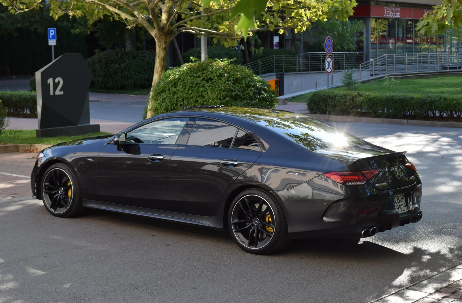 Mercedes-Benz CLS 53 AMG AMG CLS 53 4MATIC+ , снимка 2 - Автомобили и джипове - 56136655