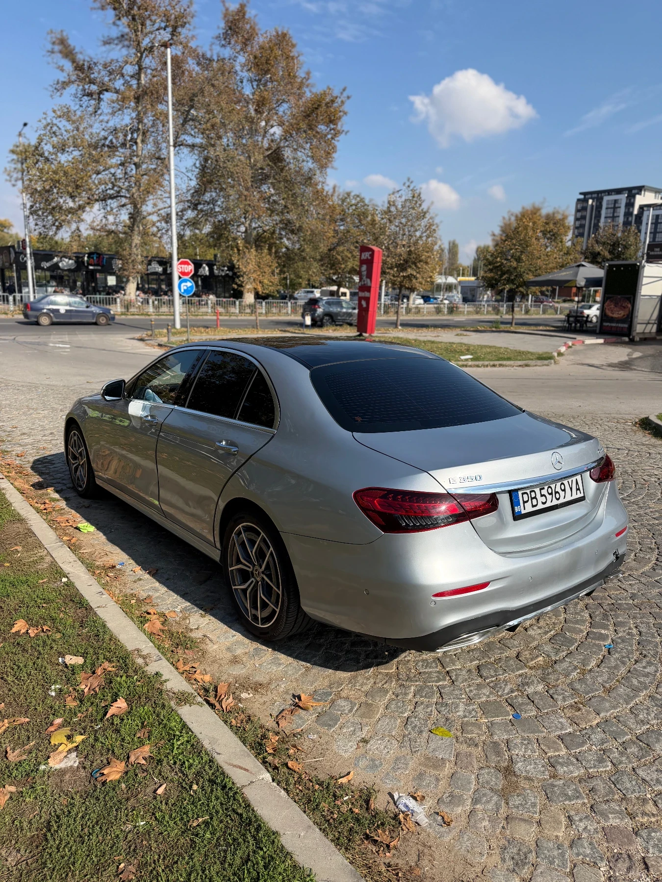 Mercedes-Benz E 350, снимка 3 - Автомобили и джипове - 56654185