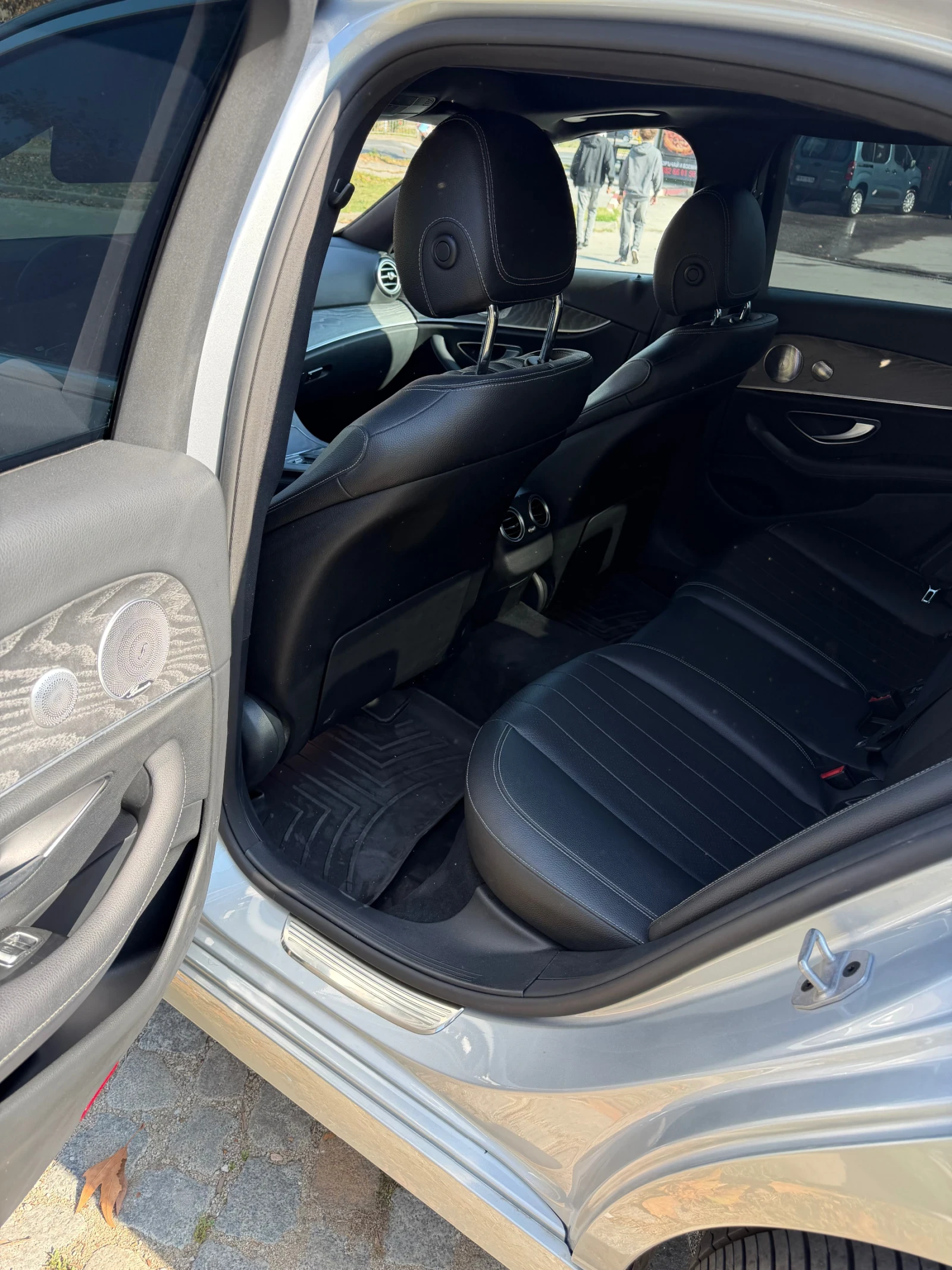 Mercedes-Benz E 350, снимка 8 - Автомобили и джипове - 56654185