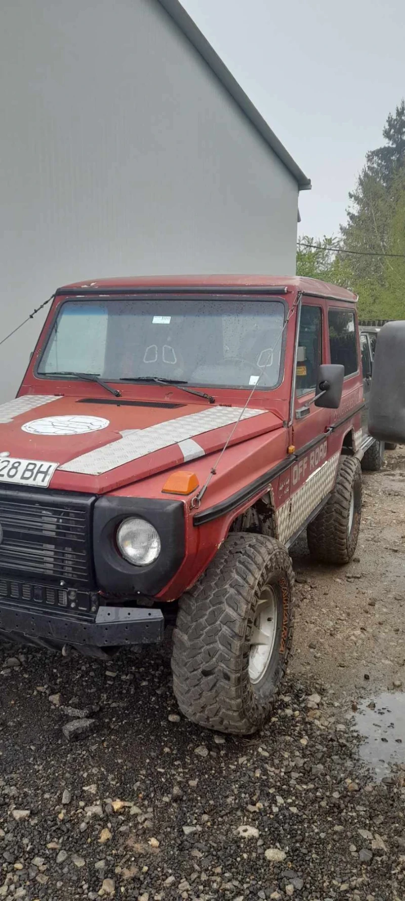 Mercedes-Benz G 250, снимка 4 - Автомобили и джипове - 47685386