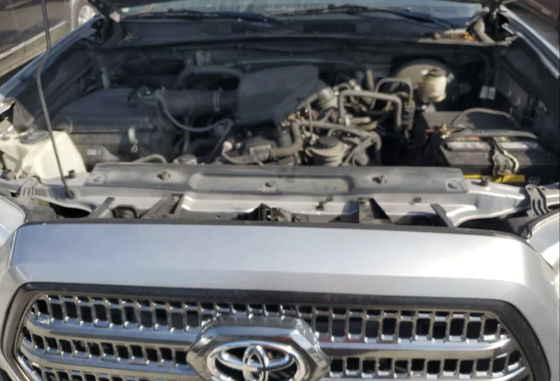 Toyota Tacoma, снимка 11 - Автомобили и джипове - 49061503