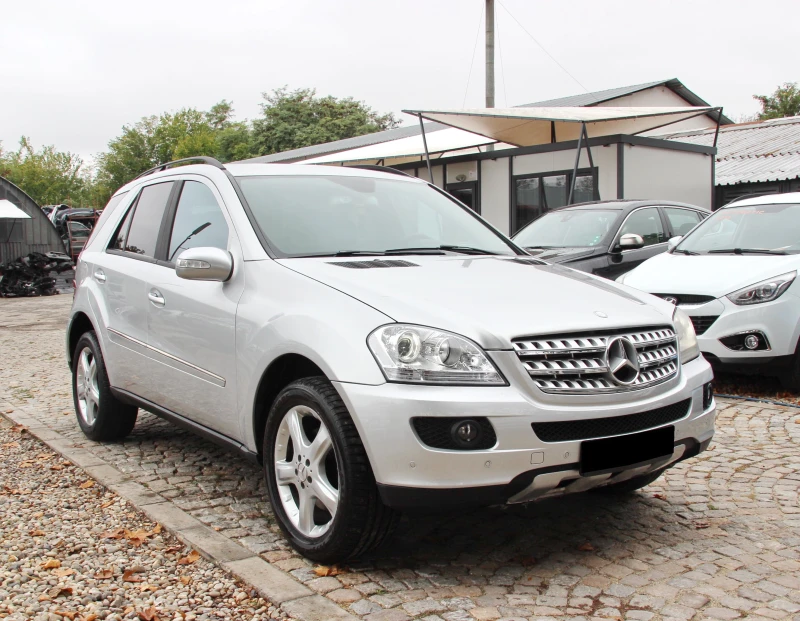 Mercedes-Benz ML 320 CDI, снимка 3 - Автомобили и джипове - 49546093