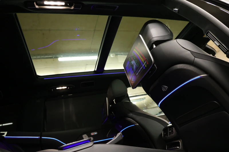 Mercedes-Benz GLS 600 MAYBACH, снимка 17 - Автомобили и джипове - 51749814