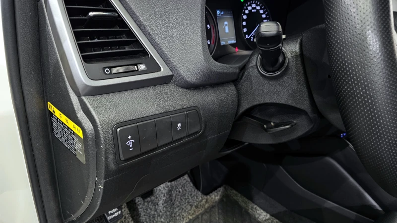 Hyundai Tucson 2.0 2WD MODERN autogeorge.com, снимка 15 - Автомобили и джипове - 51903288