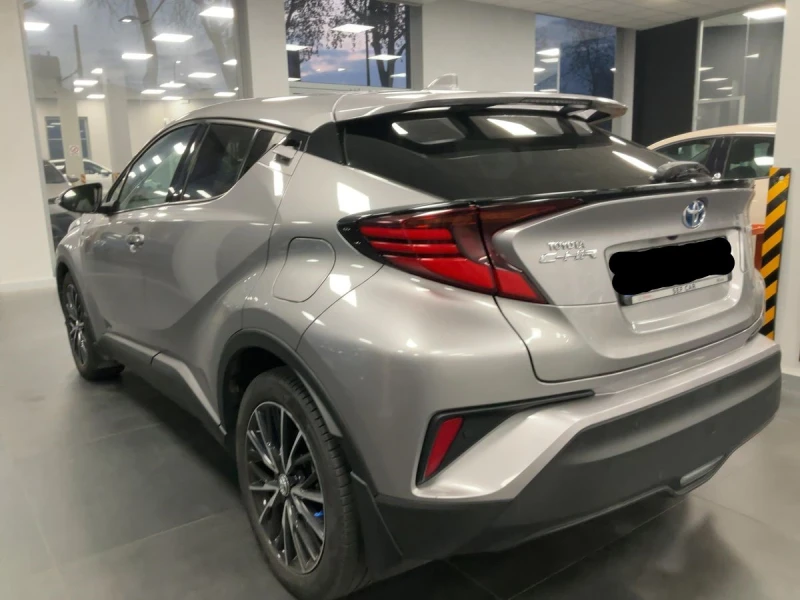 Toyota C-HR 1.8i Hybrid* Lounge* Bi-Tone* JBL* Камера* , снимка 3 - Автомобили и джипове - 52952732